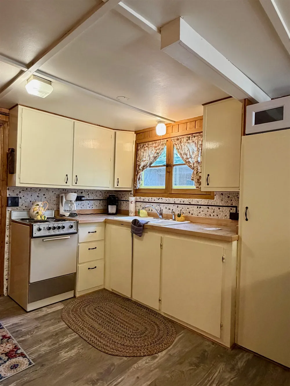 14047 Torch River Road Milton Township, MI 49676
