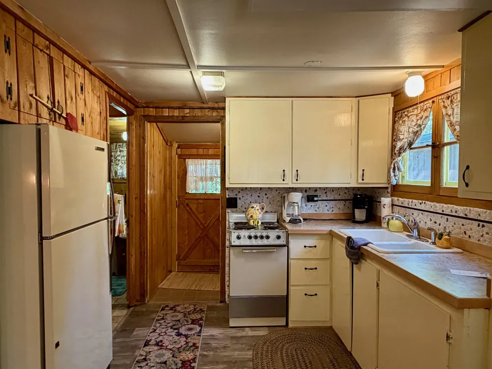 14047 Torch River Road Milton Township, MI 49676