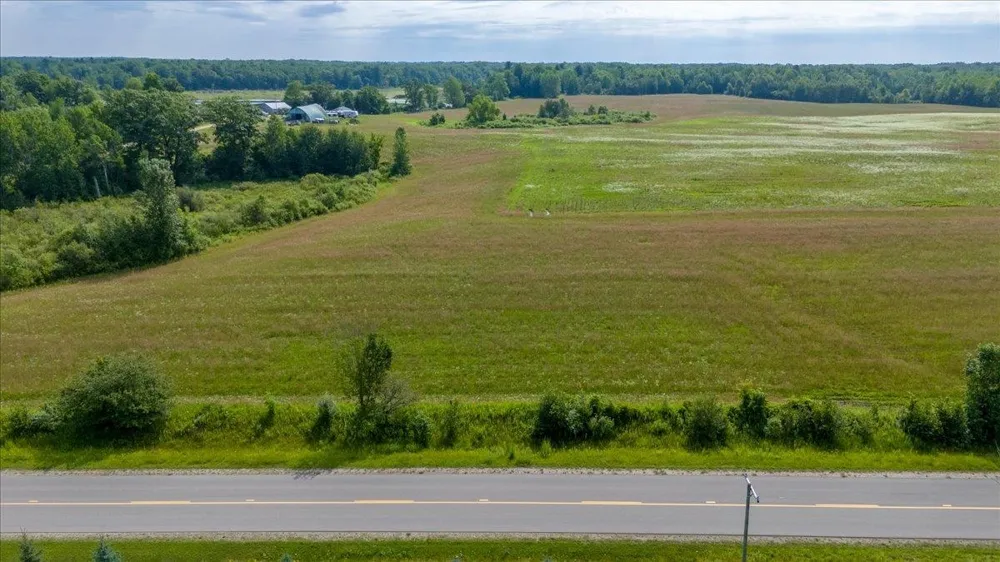 Countyline Road Plainfield Township, MI 48739