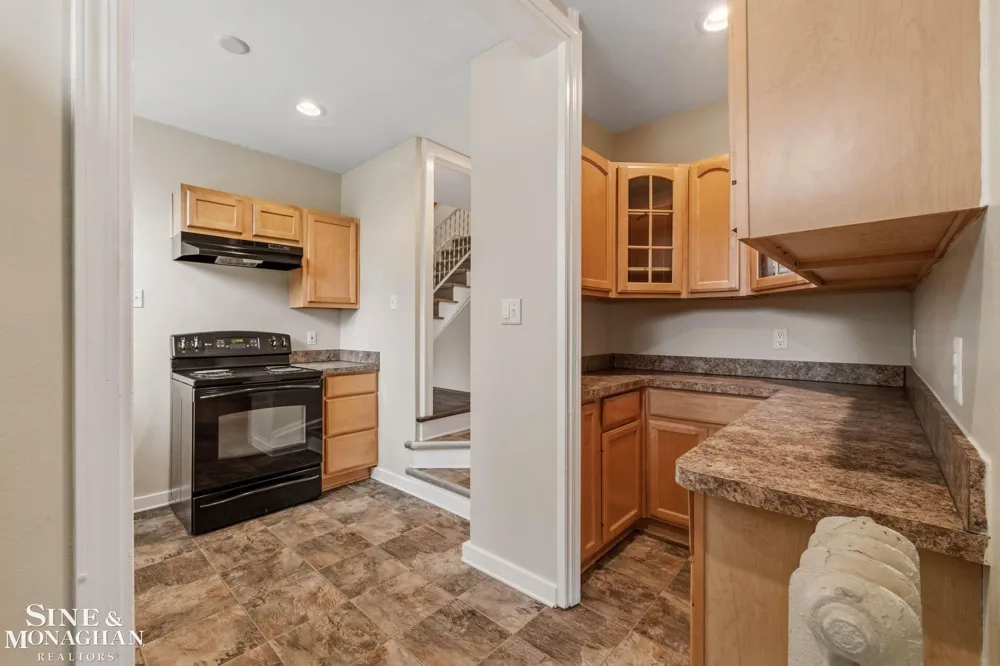 377 Rivard Boulevard Grosse Pointe City, MI 48230