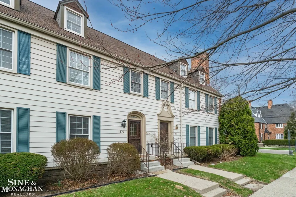 377 Rivard Boulevard Grosse Pointe City, MI 48230