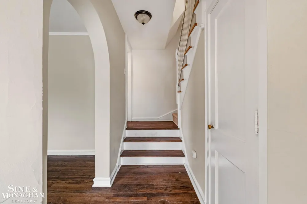 377 Rivard Boulevard Grosse Pointe City, MI 48230