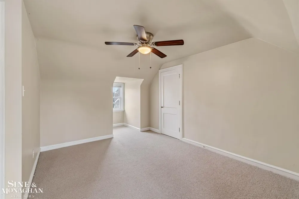 377 Rivard Boulevard Grosse Pointe City, MI 48230