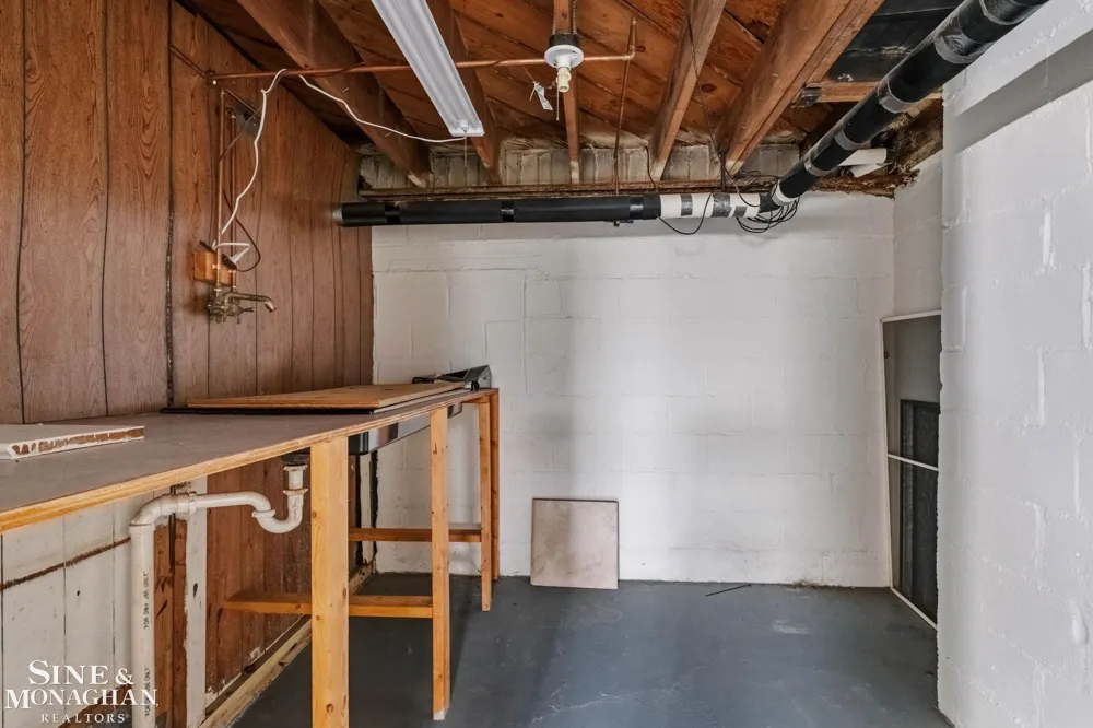 377 Rivard Boulevard Grosse Pointe City, MI 48230