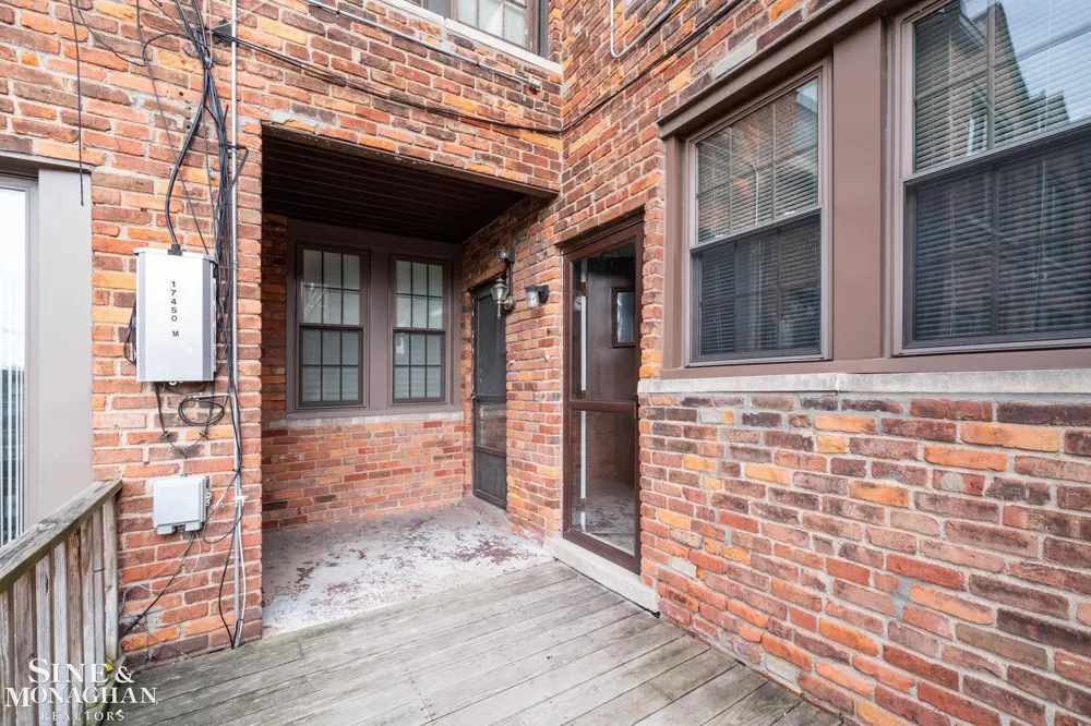 377 Rivard Boulevard Grosse Pointe City, MI 48230