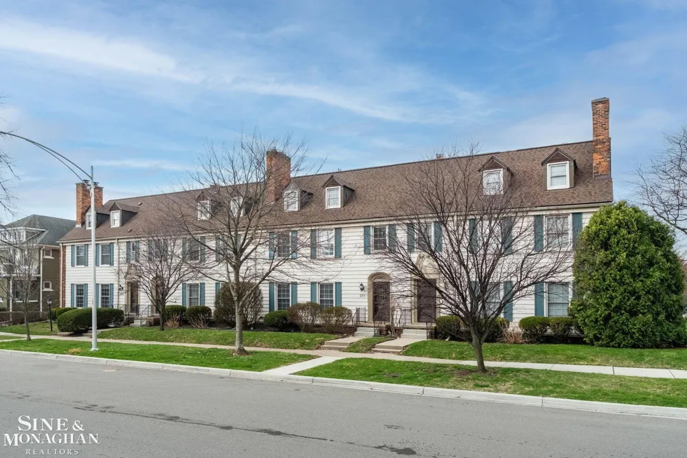377 Rivard Boulevard Grosse Pointe City, MI 48230
