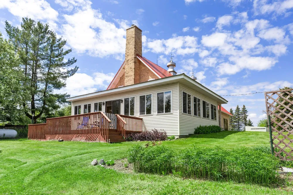 8825 Greeley Loop Braham, MN 55006