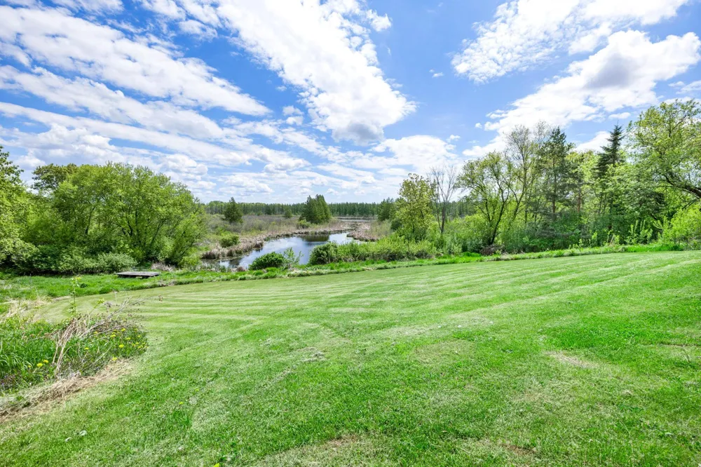 8825 Greeley Loop Braham, MN 55006