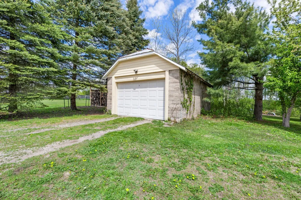 8825 Greeley Loop Braham, MN 55006