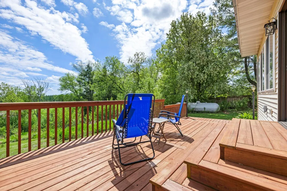 8825 Greeley Loop Braham, MN 55006