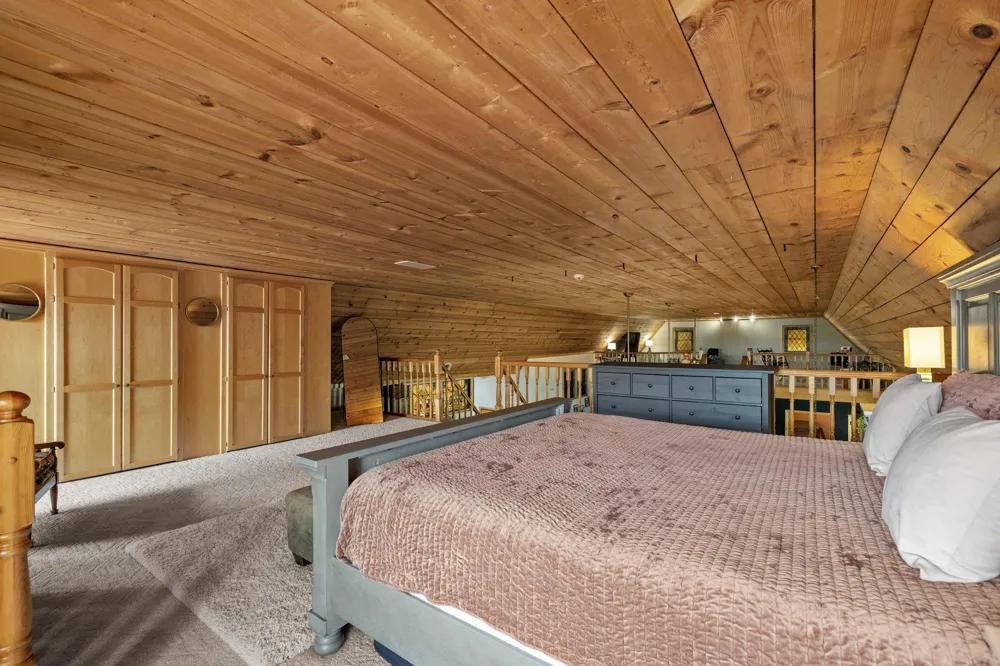 8825 Greeley Loop Braham, MN 55006
