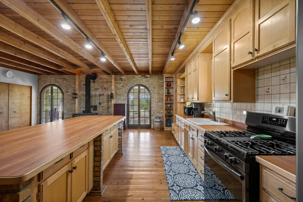 8825 Greeley Loop Braham, MN 55006
