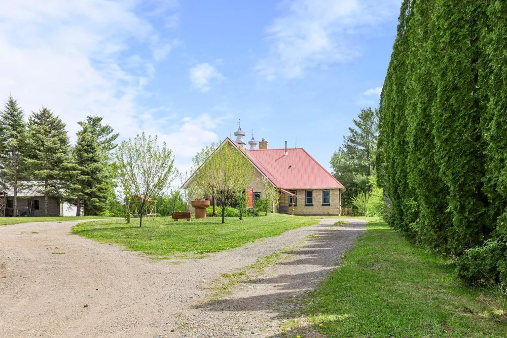 8825 Greeley Loop Braham, MN 55006