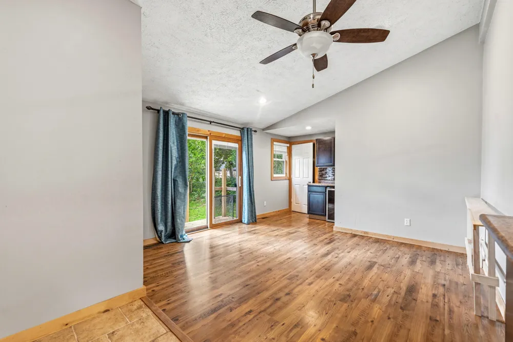 205 Parchmount Avenue Parchment City, MI 49004