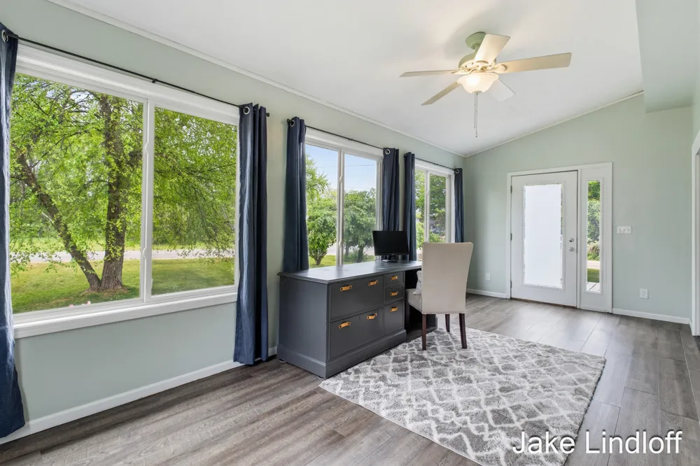 11014 E Royal Road Morton Township, MI 49346