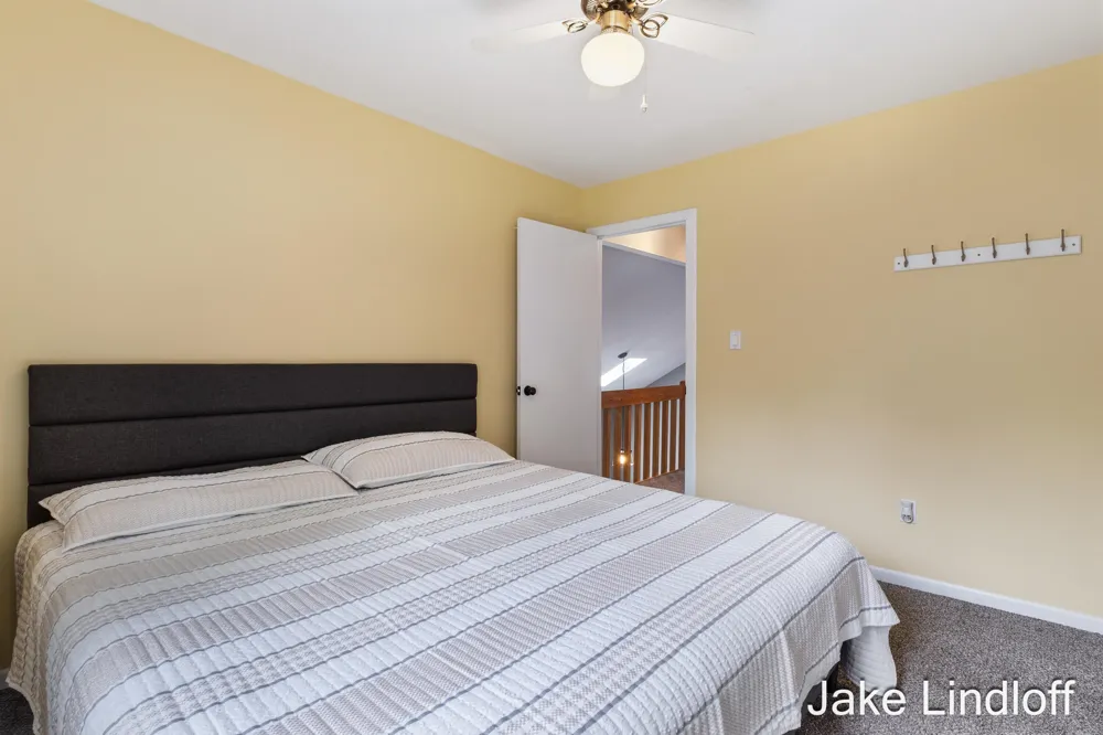 11014 E Royal Road Morton Township, MI 49346