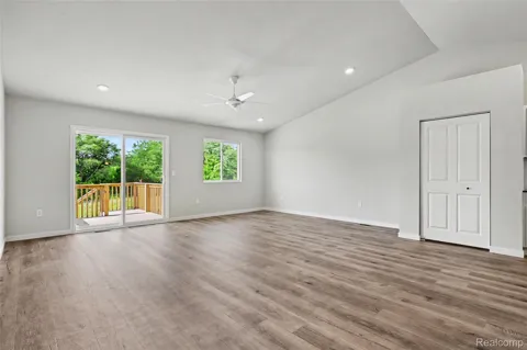 6300 Tommy Trail