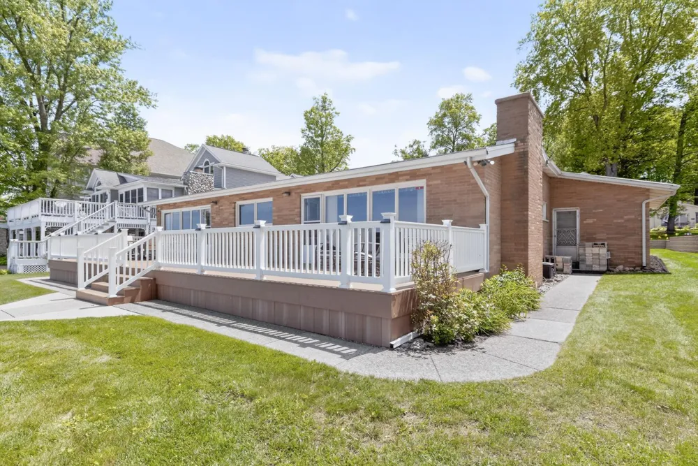 20518 Diamond Shores Drive Penn Township, MI 49031