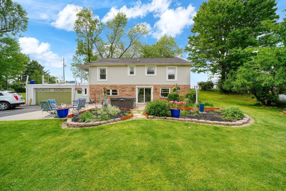 6541 Ackerson Lake Road Napoleon Township, MI 49201