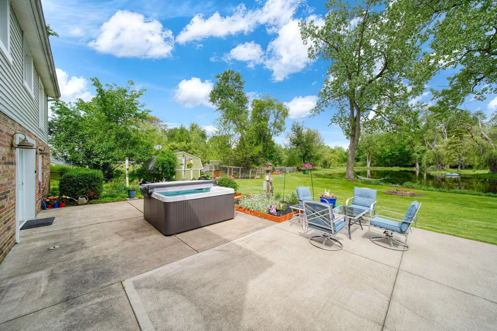 6541 Ackerson Lake Road Napoleon Township, MI 49201