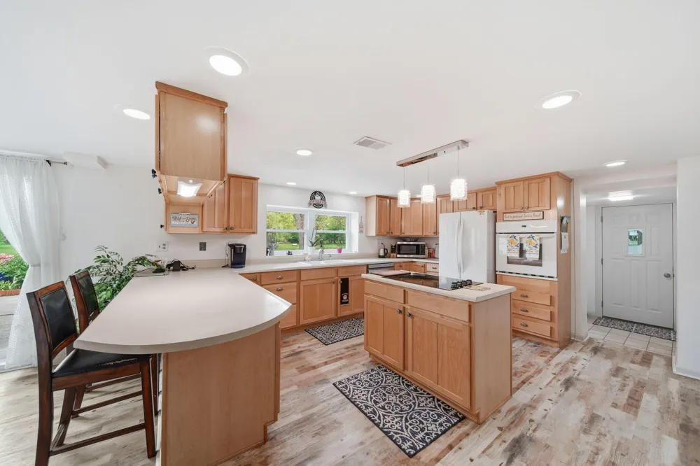 6541 Ackerson Lake Road Napoleon Township, MI 49201