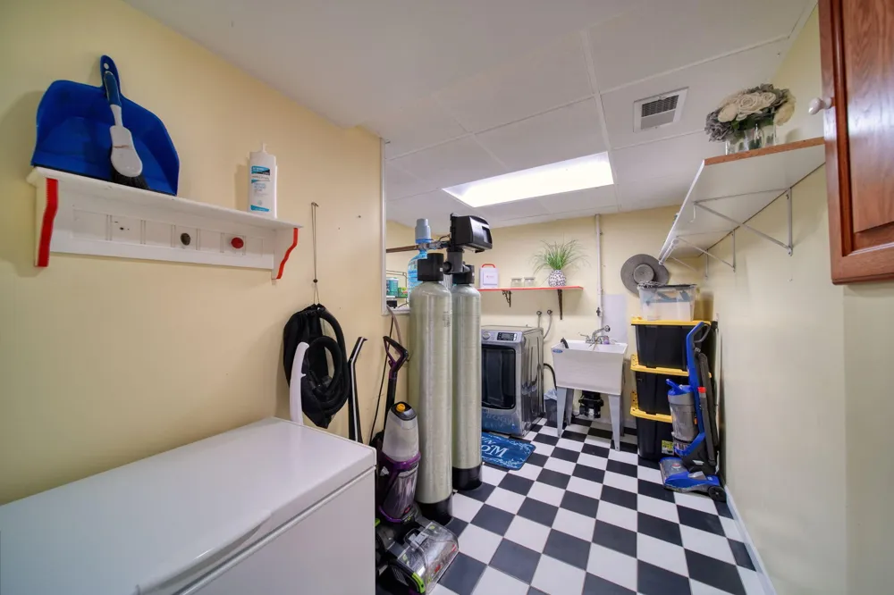 6541 Ackerson Lake Road Napoleon Township, MI 49201