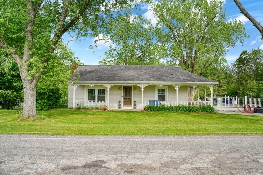 6541 Ackerson Lake Road Napoleon Township, MI 49201