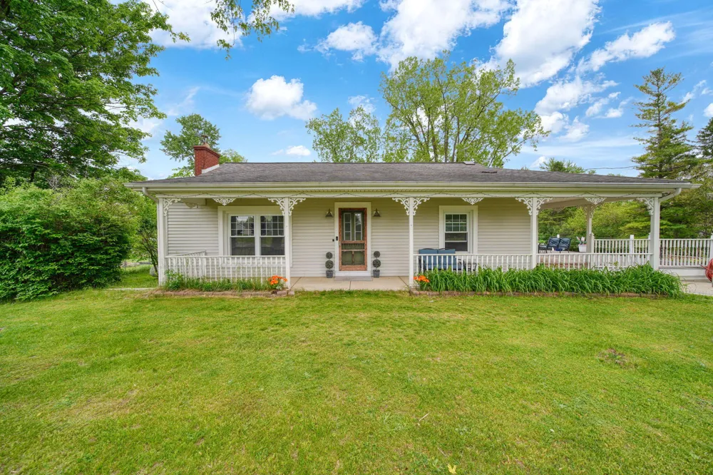 6541 Ackerson Lake Road Napoleon Township, MI 49201