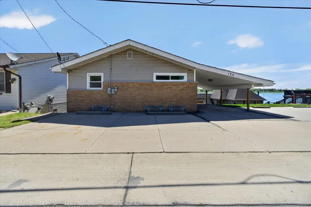 125 Gratiot Boulevard Marysville City, MI 48040