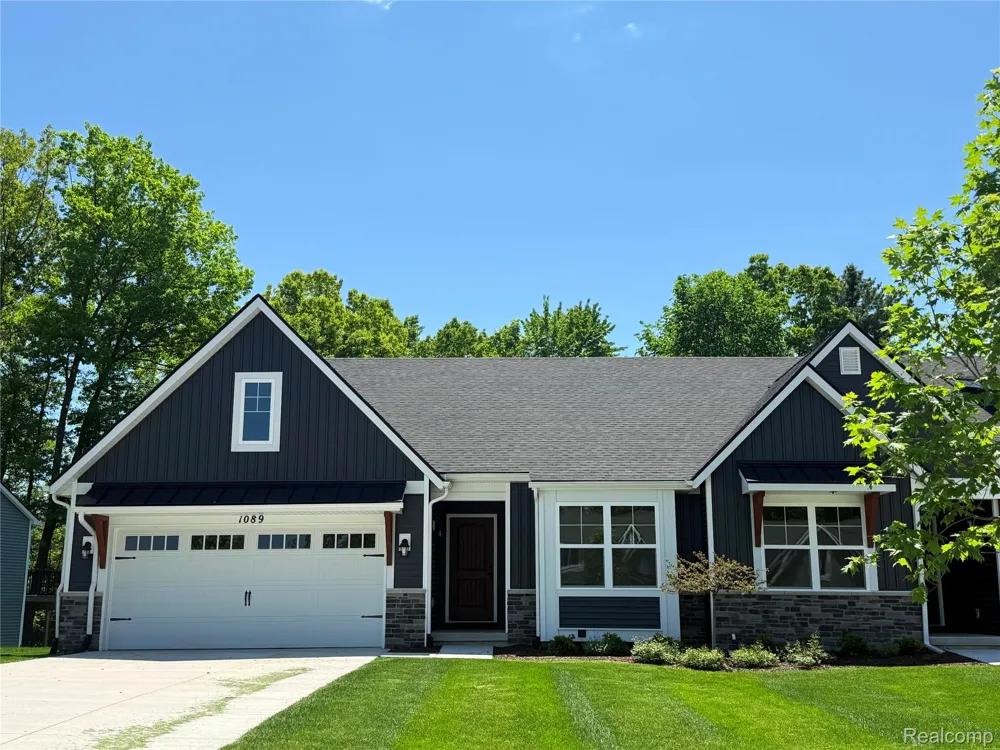 1089 Camellia Circle #31 Marion Township, MI 48843