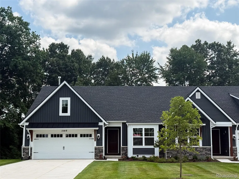 1089 Camellia Circle #31 Marion Township, MI 48843