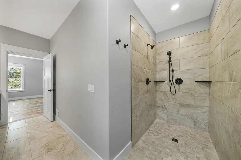 1376 Nightingale Lane Paradise Township, MI 49649