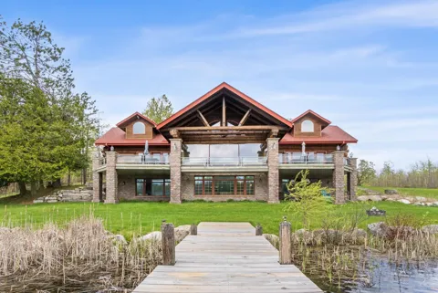 438 W Hill Road