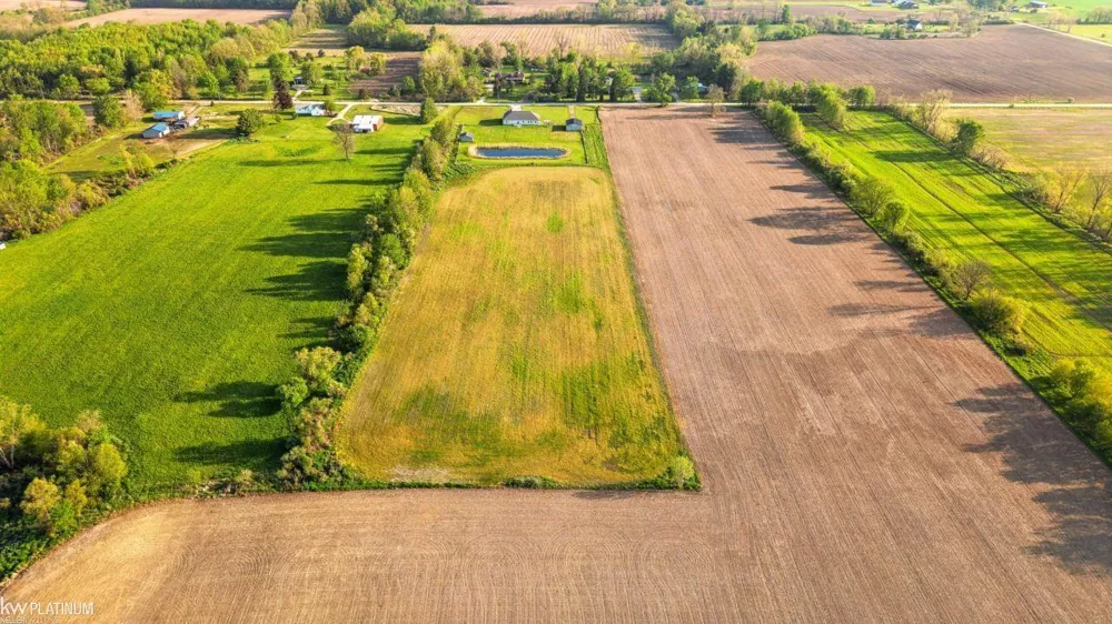 13201 Speaker Road Brockway Township, MI 48097