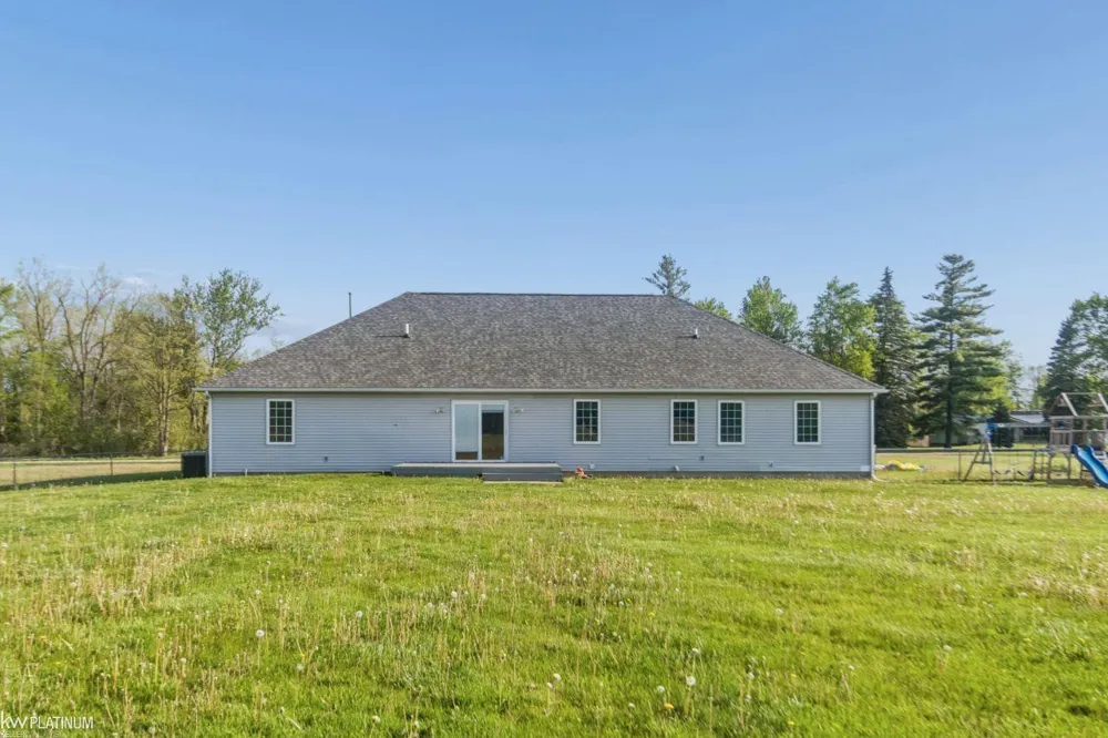 13201 Speaker Road Brockway Township, MI 48097