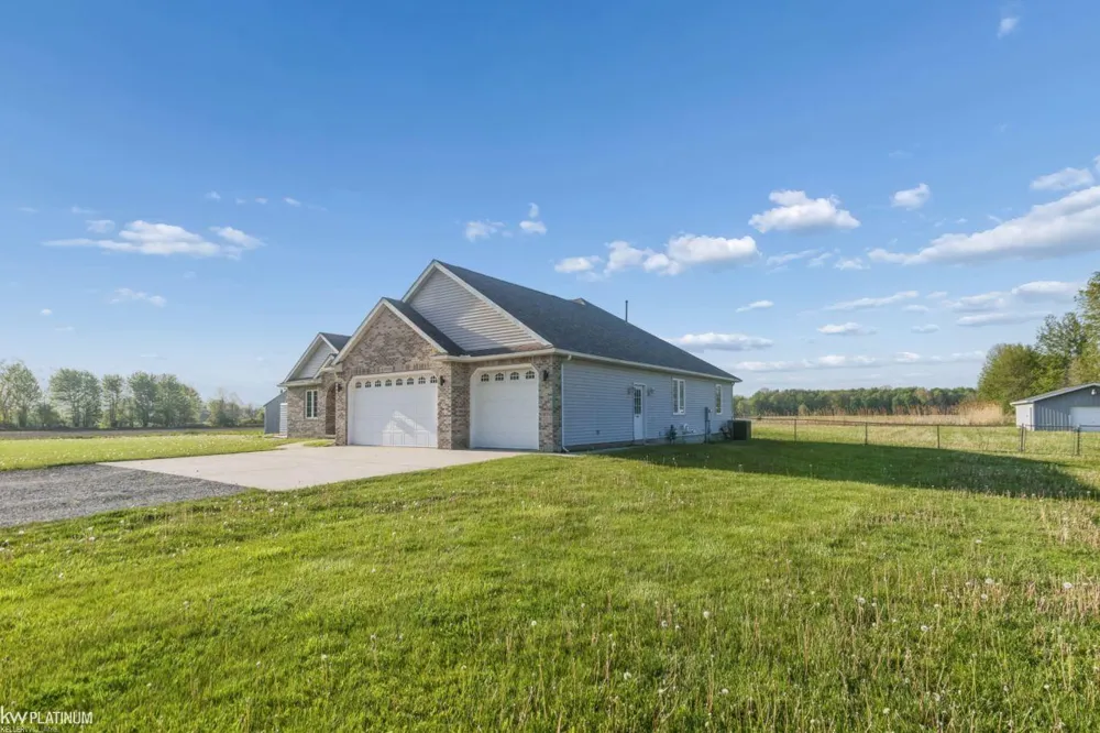 13201 Speaker Road Brockway Township, MI 48097