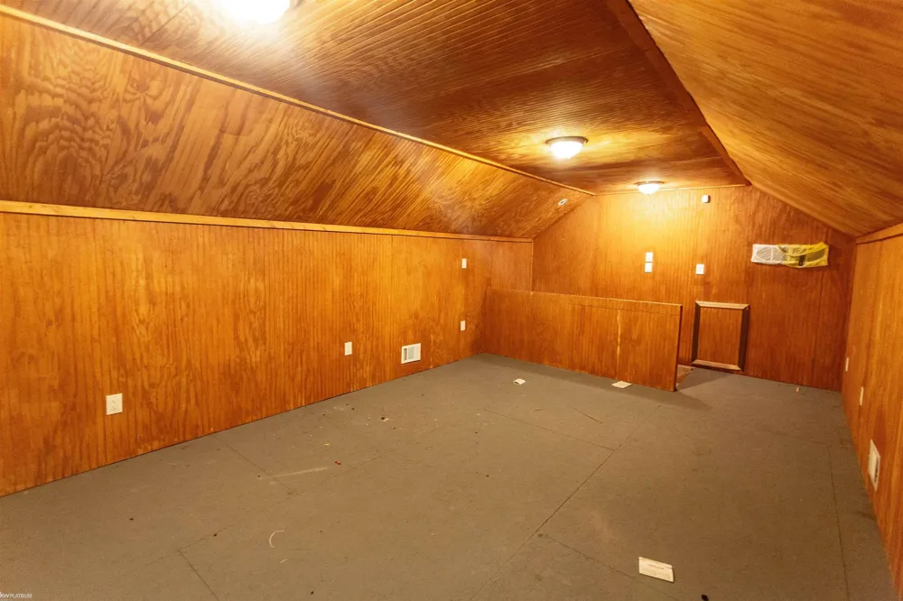 13201 Speaker Road Brockway Township, MI 48097