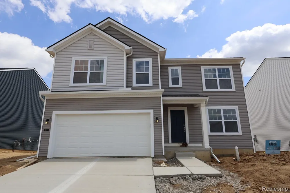 713 Whisperwood Way Chelsea City, MI 48118