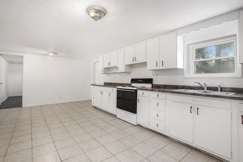 62695 Red Arrow Highway #3 Hartford Township, MI 49057