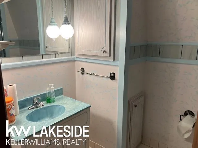 9784 S Shore Drive Caseville Township, MI 48755
