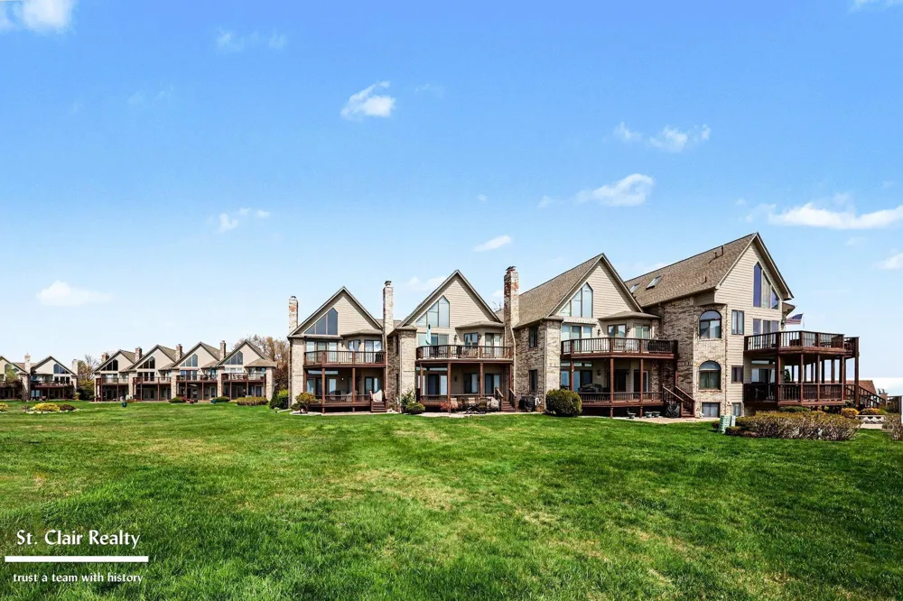 50703 Harbour View Drive New Baltimore City, MI 48047