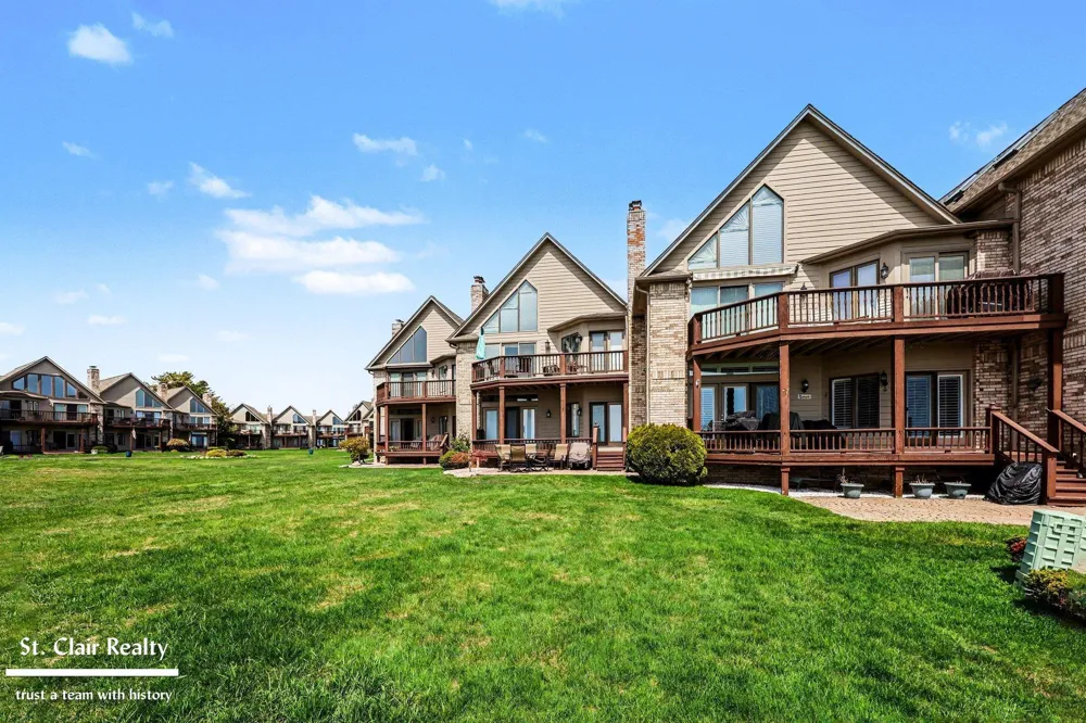 50703 Harbour View Drive New Baltimore City, MI 48047