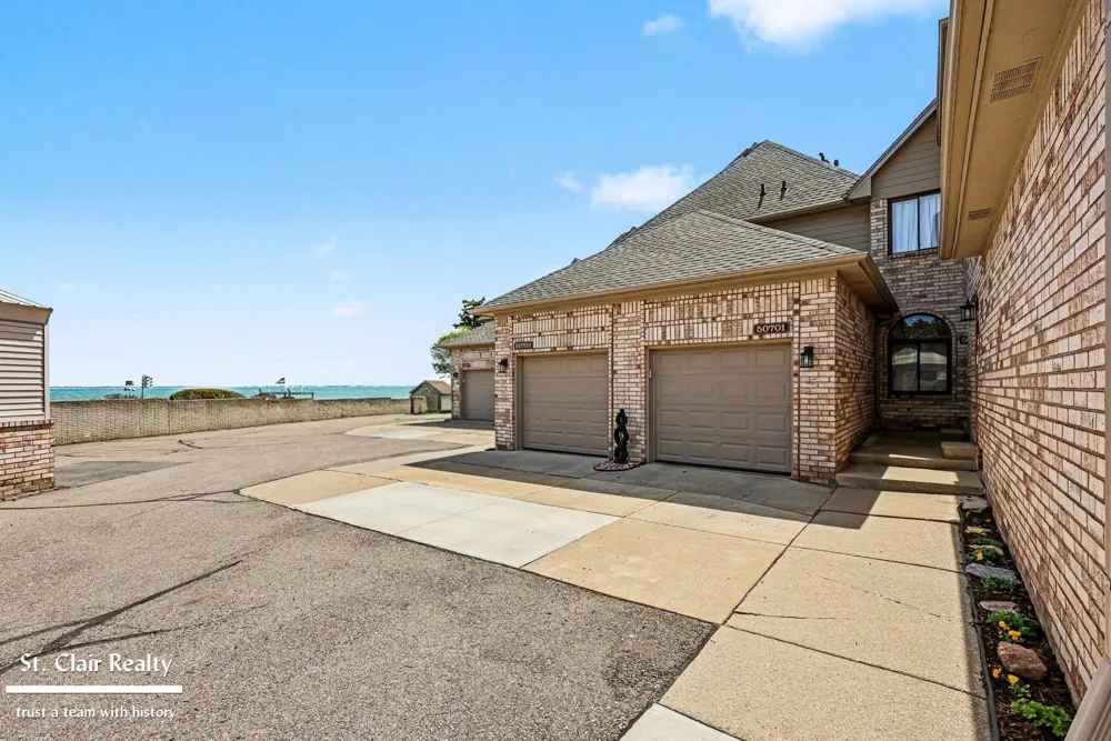 50703 Harbour View Drive New Baltimore City, MI 48047