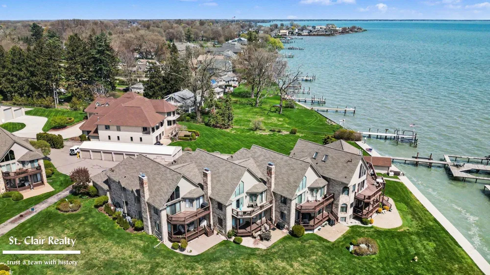 50703 Harbour View Drive New Baltimore City, MI 48047