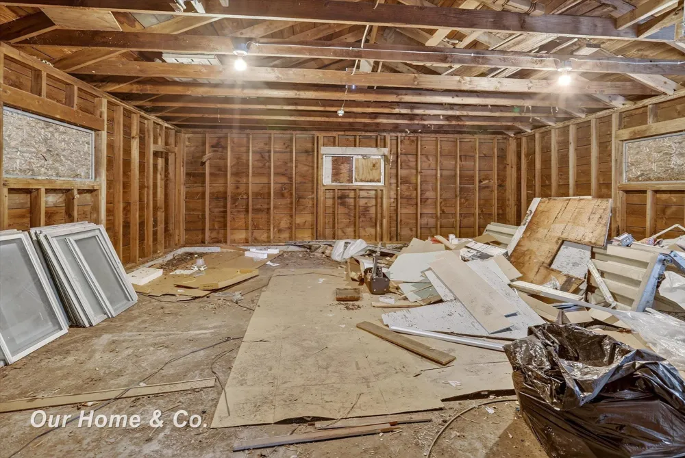 5025 Lodge Street Saginaw City, MI 48601