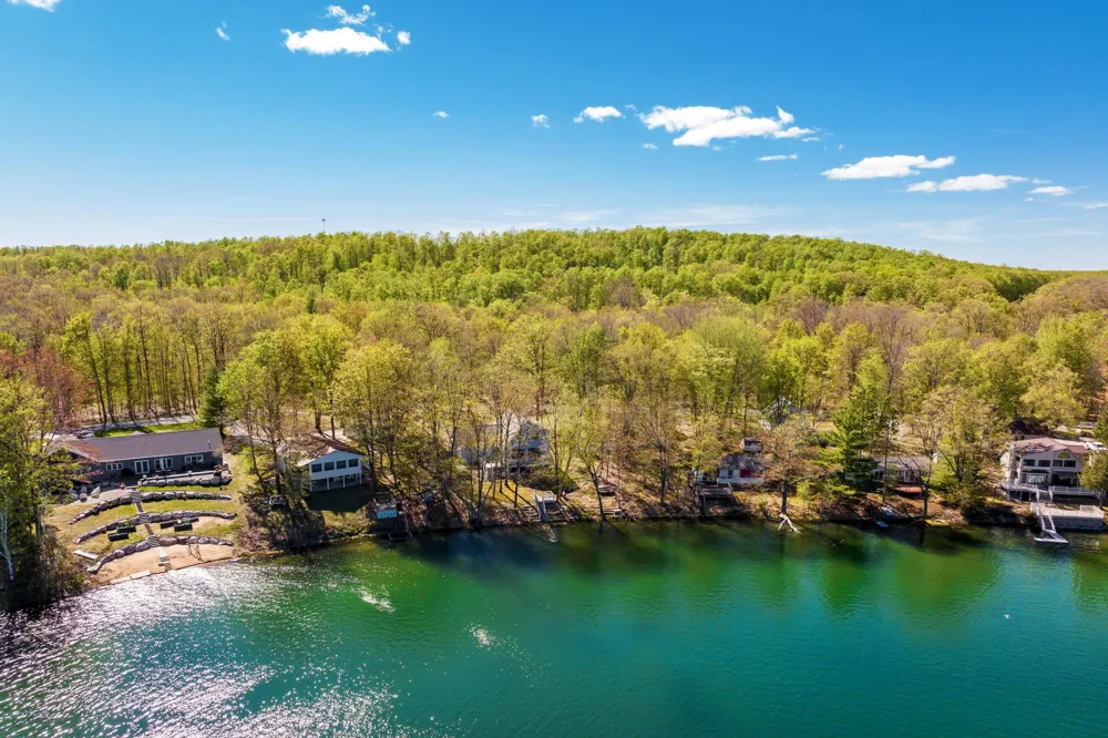 6826 Little Twin Lake Road NE Coldsprings Township, MI 49659