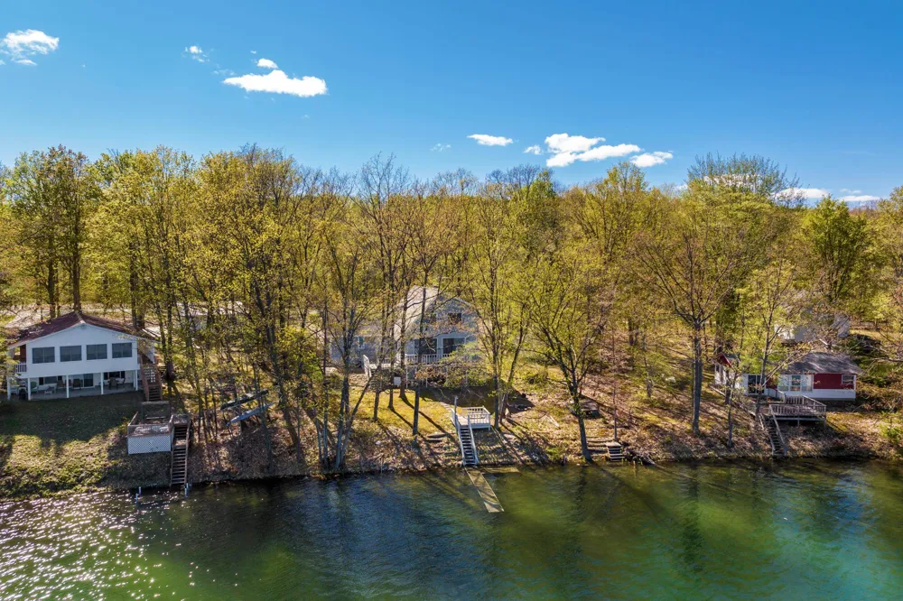 6826 Little Twin Lake Road NE Coldsprings Township, MI 49659