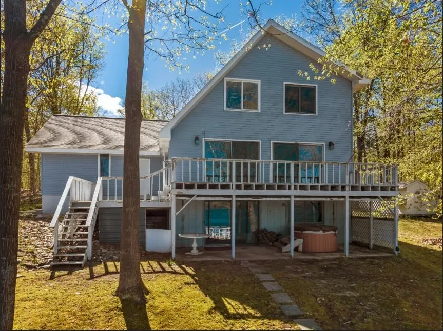 6826 Little Twin Lake Road NE Coldsprings Township, MI 49659