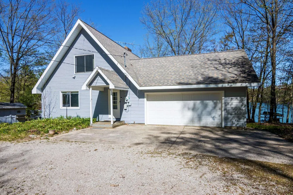 6826 Little Twin Lake Road NE Coldsprings Township, MI 49659