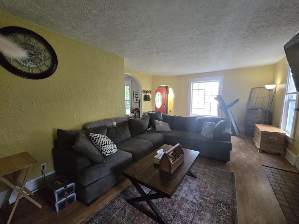 642 Maple Street Colon Village, MI 49040